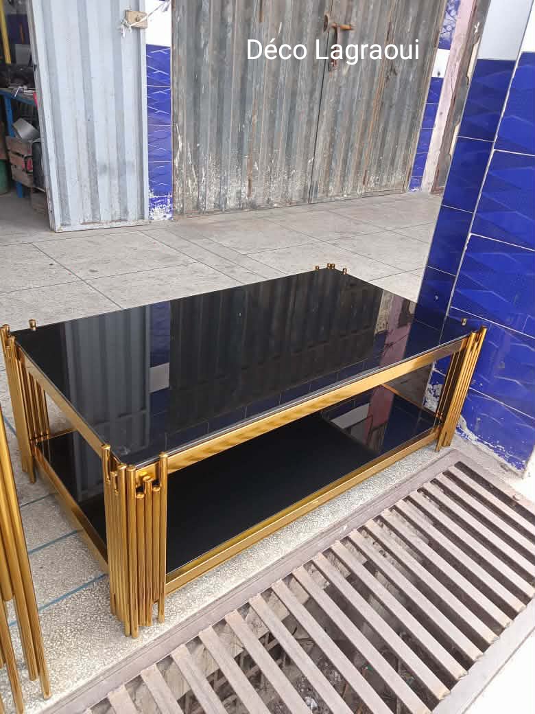 Table en inox moderne