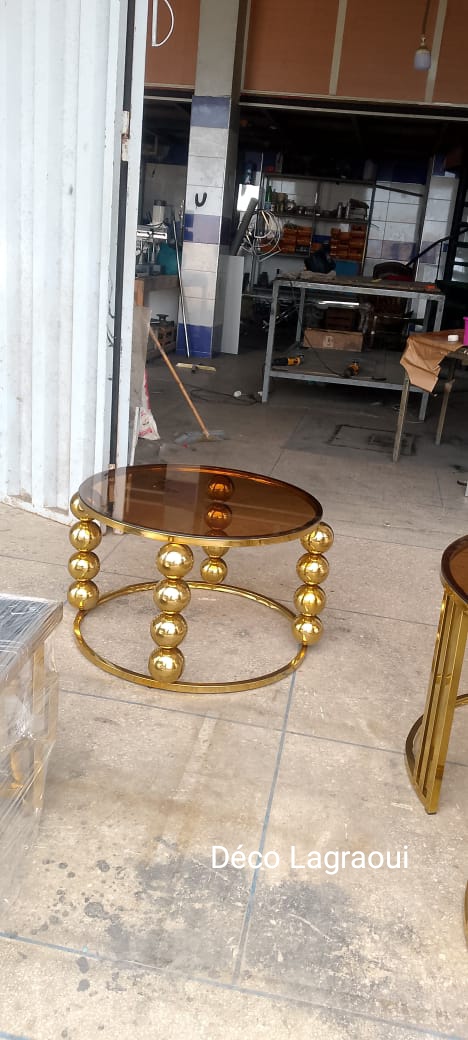 Table en inox ronde moderne